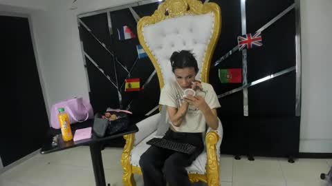 Aisha online show from 15, 7, 2026