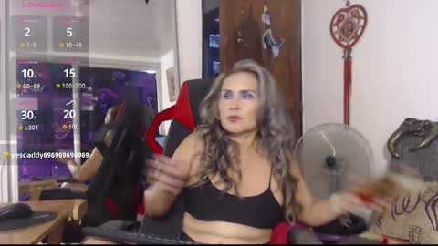 Aisha online show from 20, 1, 2025