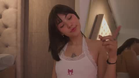 Aitana Jhons online show from 16, 2, 2026