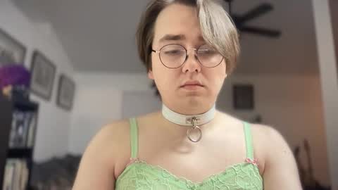 Snapshot of ajuliebellelemons chatting on 12, 2, 2026 JullieBelleLemons online show from 12, 2, 2026