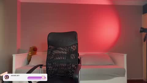             online show from 28, 10, 2025