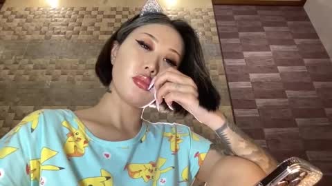 Akemi online show from 24, 12, 2024