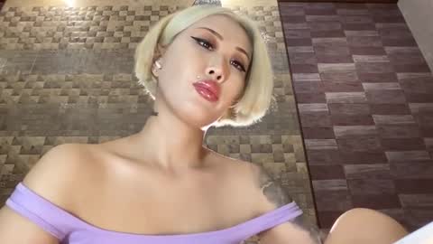 Akemi online show from 25, 2, 2025