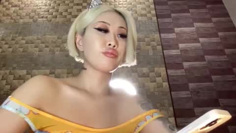 Akemi online show from 9, 3, 2025