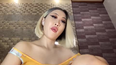 Akemi online show from 13, 10, 2025