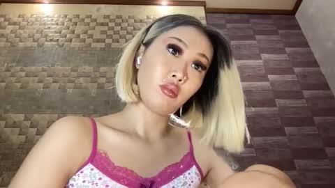 Akemi online show from 21, 10, 2025