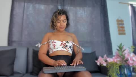 Akenda online show from 26, 2, 2025