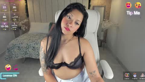 Luna online show from 5, 1, 2025