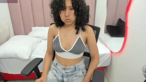 AkiraHayami online show from 6, 6, 2026