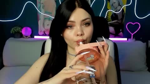 Snapshot of akirakatsu chatting on 4, 2, 2025 Akira online show from 4, 2, 2025