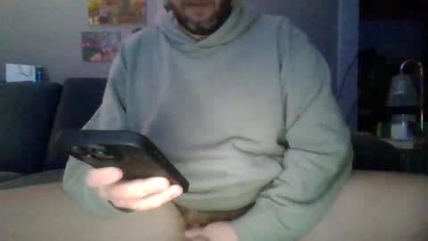 Snapshot of akpchi1984 chatting on 10, 1, 2025 akpchi1984 online show from 10, 1, 2025