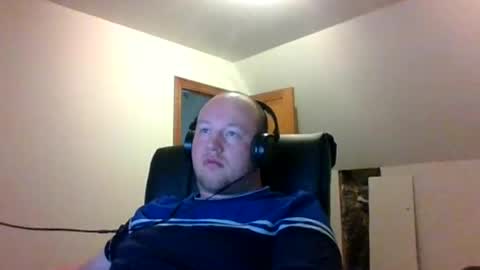 Snapshot of akuma079 chatting on 30, 7, 2026 akuma079 online show from 30, 7, 2026
