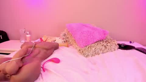 Snapshot of alahia_betancur chatting on 15, 1, 2025 Alahia  online show from 15, 1, 2025