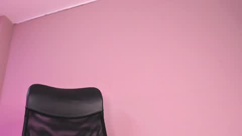 Snapshot of alahia_betancur chatting on 26, 2, 2025 Alahia  online show from 26, 2, 2025