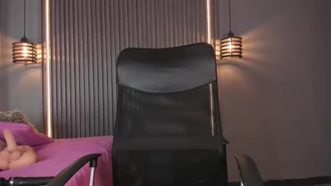 Snapshot of alahia_betancur chatting on 23, 9, 2025 Alahia  online show from 23, 9, 2025