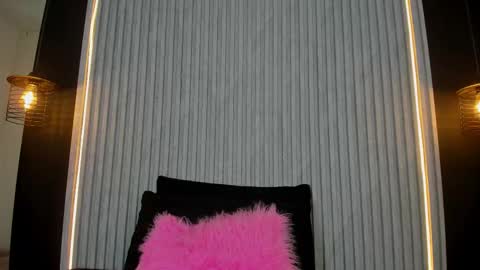 Alahia  online show from 13, 1, 2026