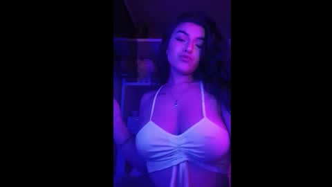 Snapshot of alahia_demon chatting on 6, 3, 2026 alahia online show from 6, 3, 2026