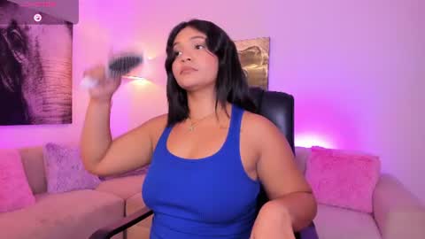 Snapshot of alaiia7 chatting on 20, 6, 2026 Alaia online show from 20, 6, 2026