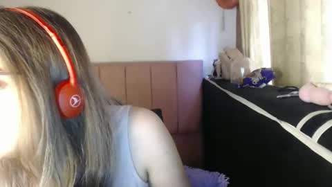 alaina_blessed online show from 8, 5, 2026