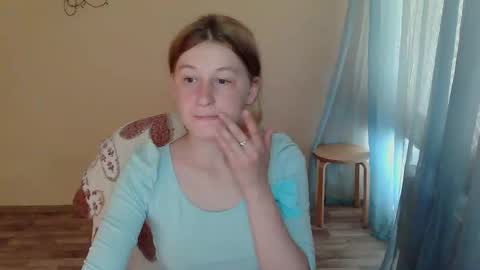 Anna online show from 9, 6, 2026