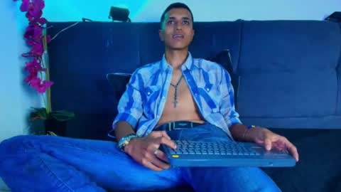 Snapshot of alan_colthon chatting on 16, 5, 2026 alan_colthon online show from 16, 5, 2026