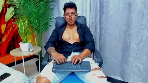Alan greek online show from 17, 5, 2026