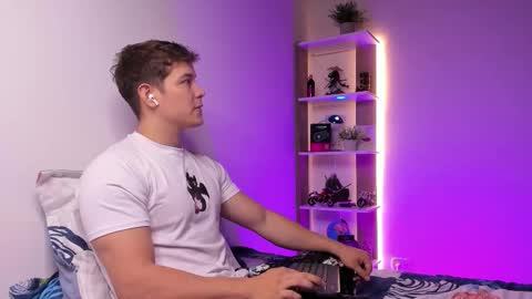 Alan Hadid online show from 7, 11, 2025