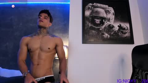 alan_morrys online show from 28, 12, 2024