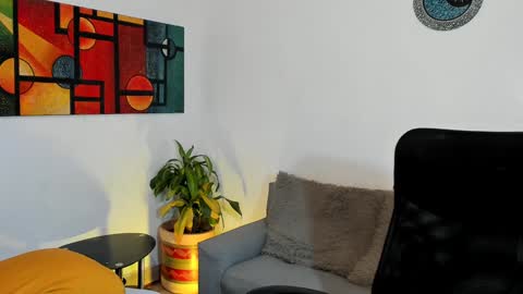 Alan and Criss - WE JUST FRIENDS WITH BENEFITS BOTH VERS online show from 4, 1, 2025