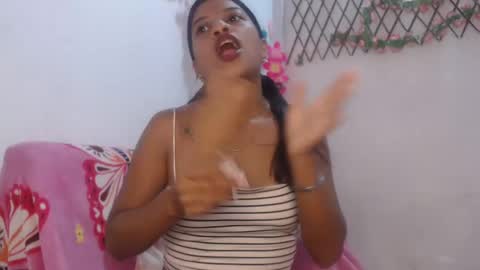 Snapshot of alana_2024 chatting on 11, 1, 2025 Working hours pm to am every day online show from 11, 1, 2025