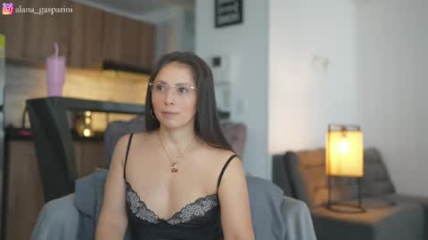 Alana Gasparini online show from 13, 4, 2026