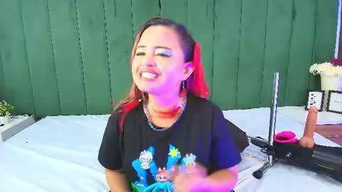 Snapshot of alana_petite chatting on 19, 7, 2026 ALANA PETITE online show from 19, 7, 2026