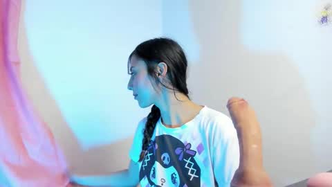 ALANA Please follow me  online show from 14, 9, 2025