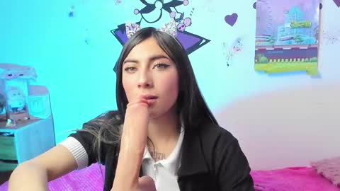 ALANA Please follow me  online show from 17, 9, 2025