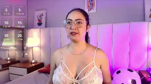 Snapshot of alanawestt chatting on 18, 6, 2026 alanawestt online show from 18, 6, 2026