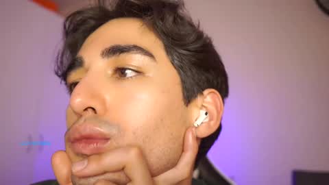 idenavarre online show from 3, 12, 2024