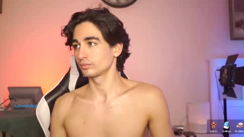 idenavarre online show from 8, 3, 2025