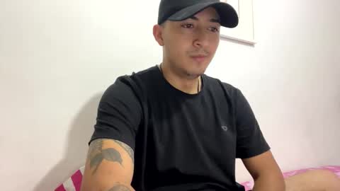 Snapshot of alanj998 chatting on 8, 10, 2025 alanj998 online show from 8, 10, 2025