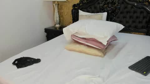 alanna_blaze online show from 10, 3, 2026