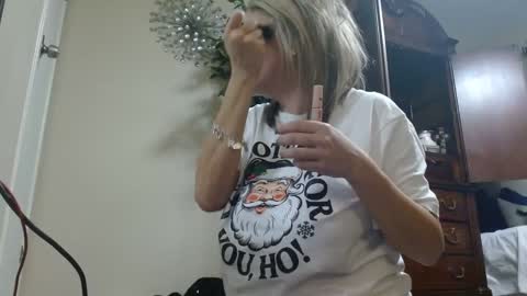 Alanna Rack online show from 23, 11, 2025