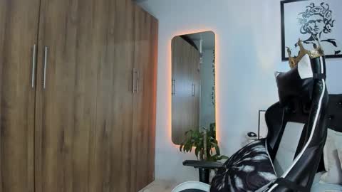 alannaughty_ online show from 3, 3, 2026