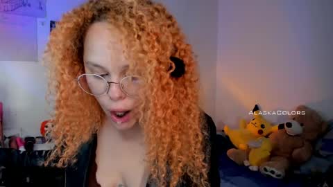 Snapshot of alaska_colors chatting on 6, 6, 2026 Caro online show from 6, 6, 2026