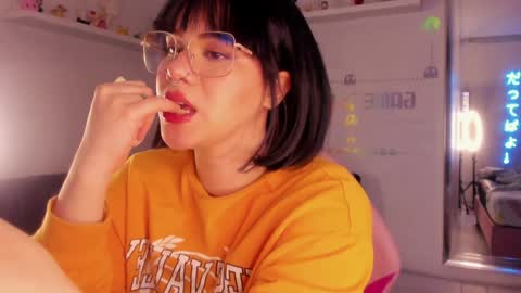 albaandthayron online show from 22, 1, 2025