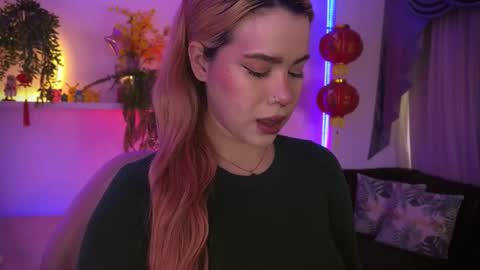 albaandthayron online show from 4, 12, 2025