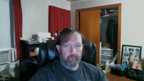 Snapshot of alberik2316 chatting on 3, 10, 2025 Alberik online show from 3, 10, 2025