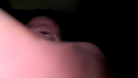 Snapshot of albertotzz80 chatting on 5, 7, 2026 albertotzz80 online show from 5, 7, 2026