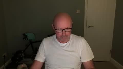 Snapshot of alc300170 chatting on 22, 10, 2025 alc300170 online show from 22, 10, 2025