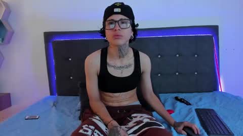 Snapshot of ale_cruzz chatting on 28, 2, 2026 ale_cruzz online show from 28, 2, 2026