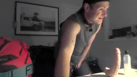 Aleck Autumn online show from 3, 7, 2026
