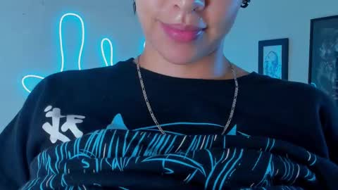 Alejandra online show from 13, 9, 2025